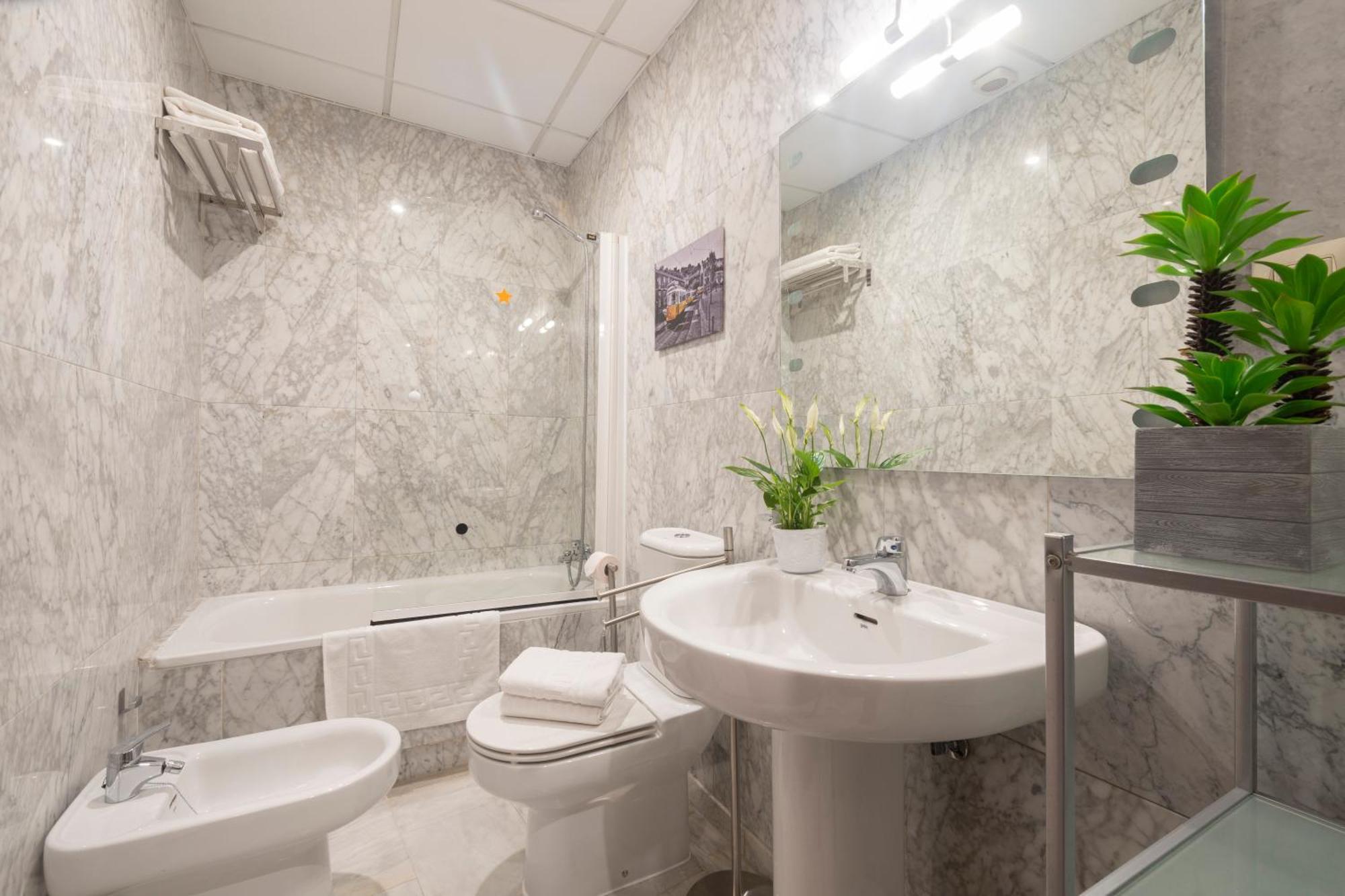 Apartamento Adultos Centro Nueva De La Virgen 2 Free Parking Grenada Zewnętrze zdjęcie